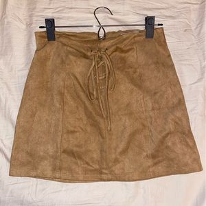 CHARLOTTE RUSSE TIE FRONT SKIRT